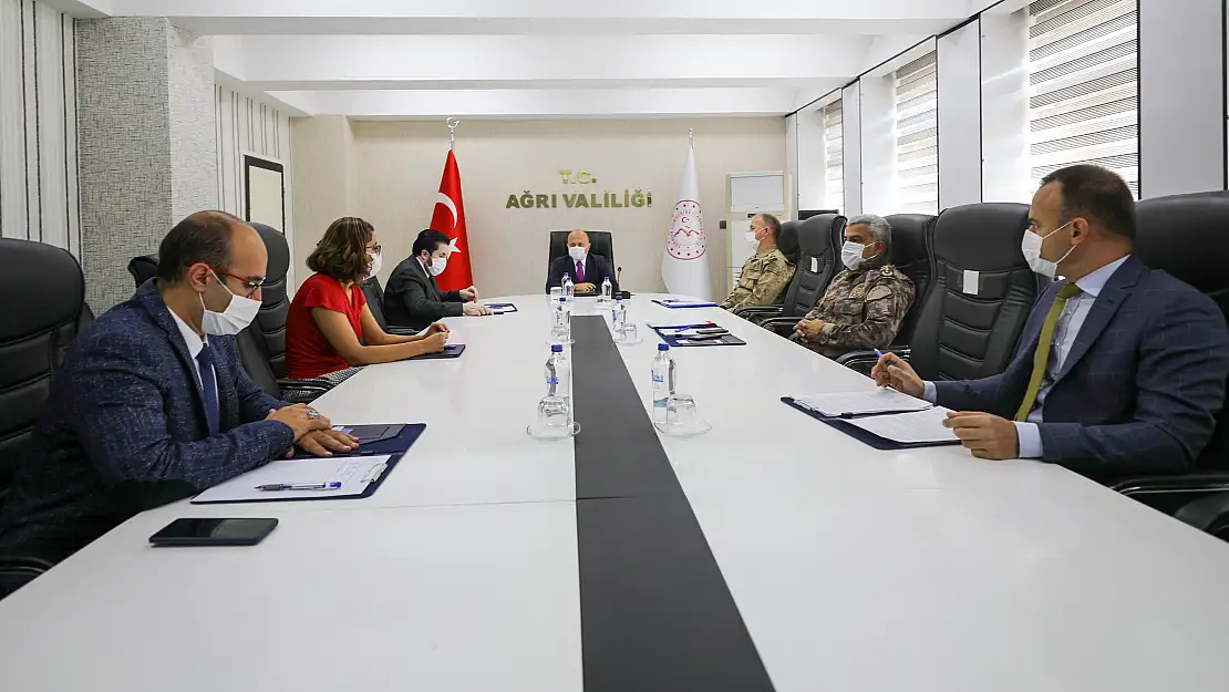 Ağrı'da vaka sayıları düştü