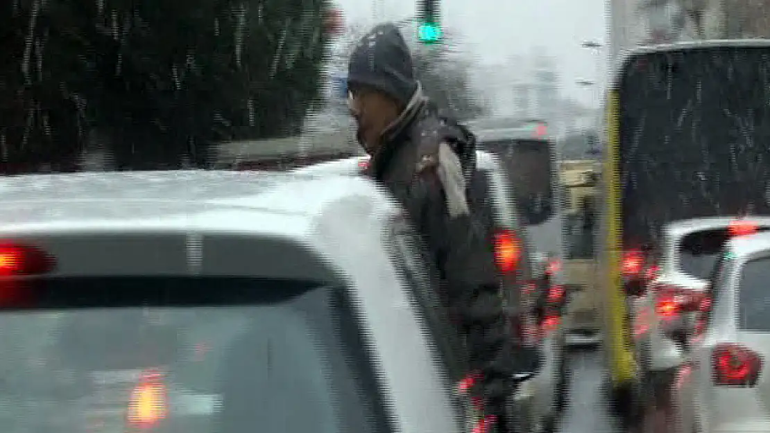 İstanbul'da kar yağışı başladı