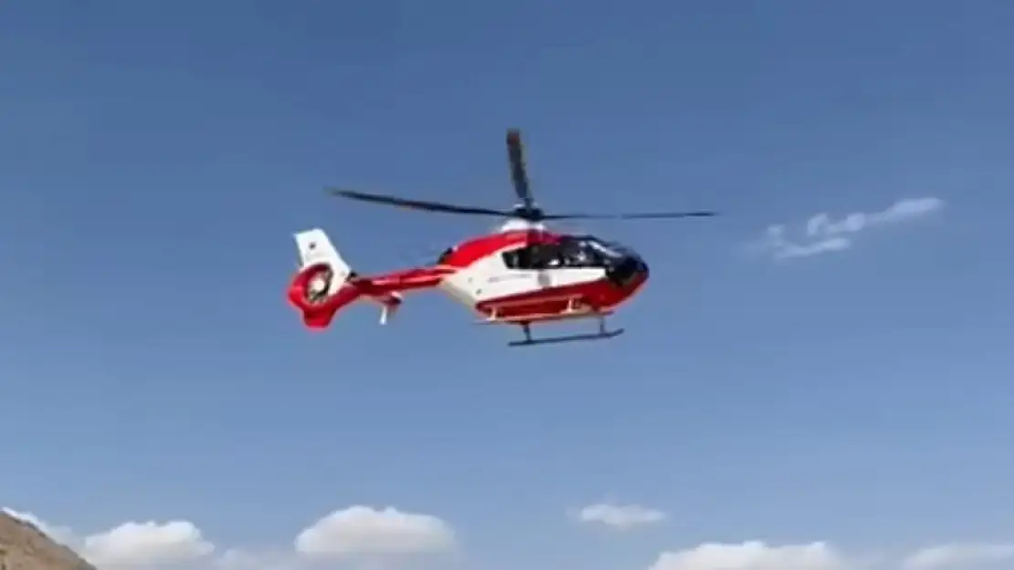 86 yaşındaki İ.Y., helikopterle hastaneye kaldırıldı! Uyluk kemiği kırığı tedavi edilecek