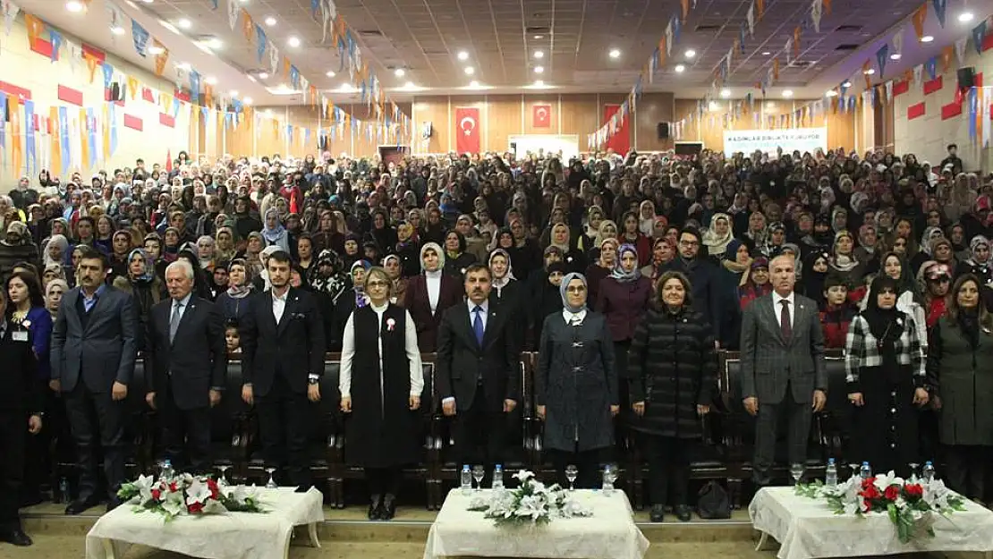 Dilan Özgün Özmen başkan seçildi