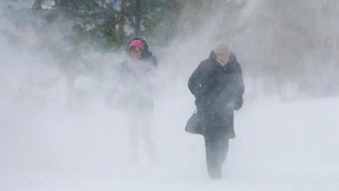 Meteorolojiden Ağrı'ya kuvvetli kar fırtınası uyarısı