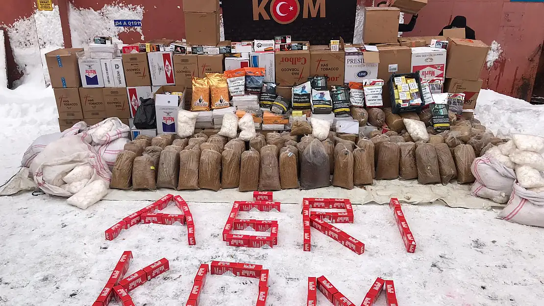Ağrı'da 130 kilo ambalajlı, 450 kilo da açık tütün ele geçirildi