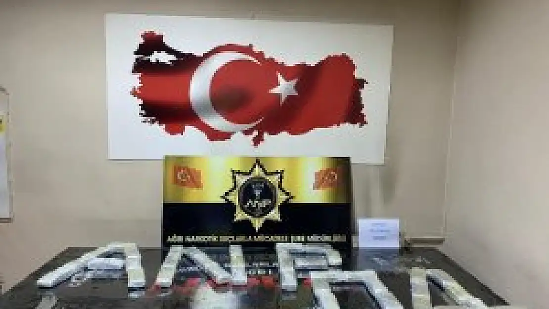 Ağrı'da 21 kilogram eroin ele geçirildi