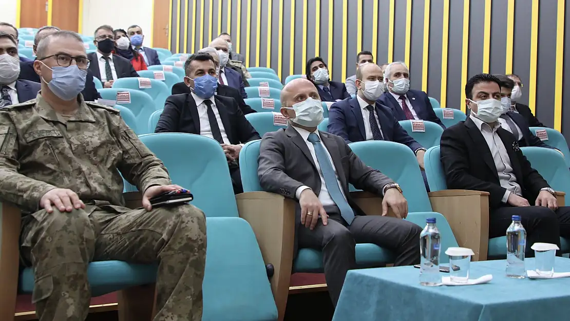 Ağrı'da 2021 Afet Eğitim Yılı bilgilendirme toplantısı düzenlendi