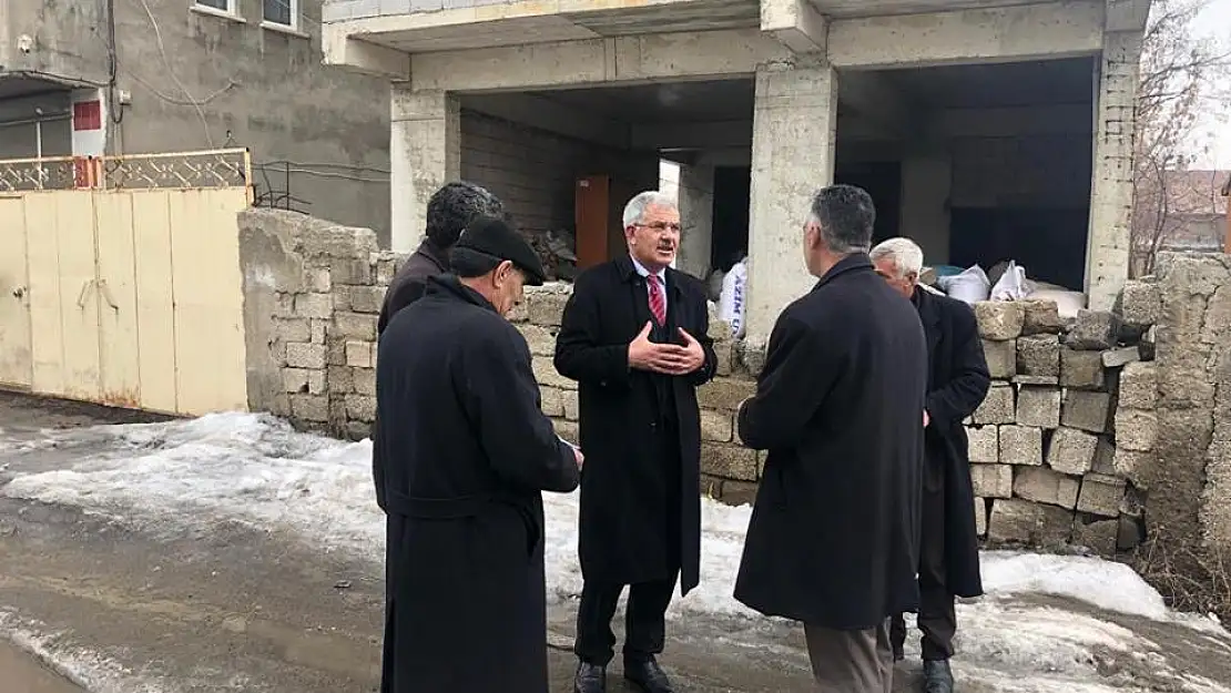 Erat'tan adaylara sert eleştiri