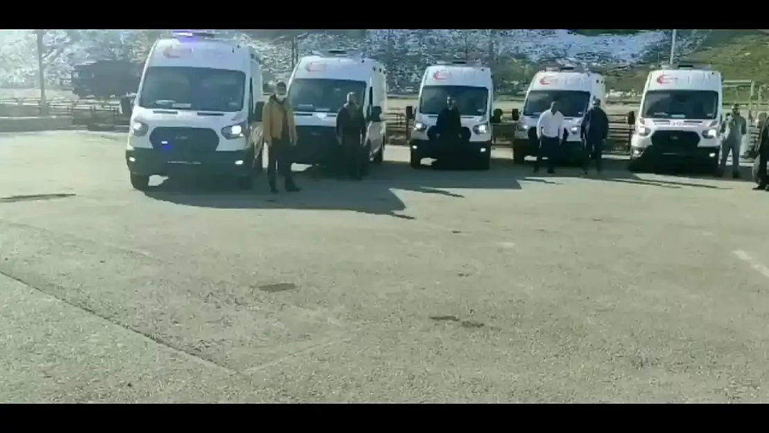 Ağrı'ya 10 adet yeni ambulans geliyor