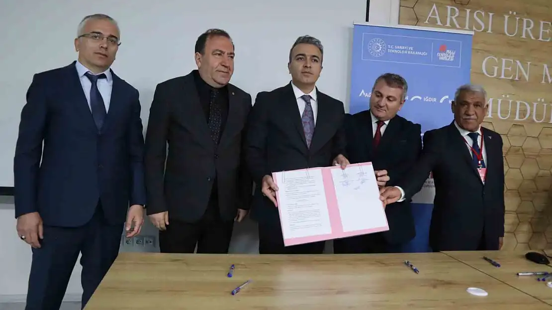 AB Tescili İçin Geri Sayım Başladı: Ardahan Çiçek Balına Protokol Desteği
