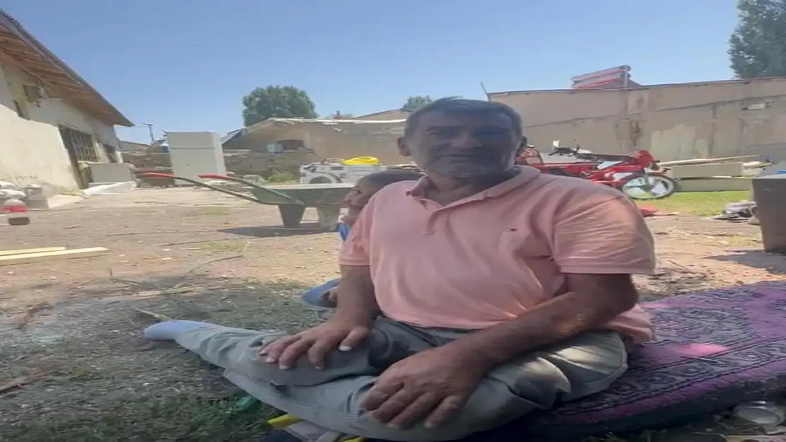 Ağrı Bulut Mahallesi'nde engelli bir aile yaşam mücadelesi veriyor