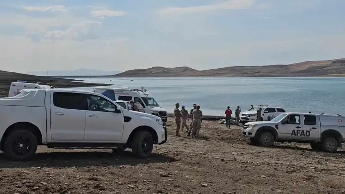 Ağrı'da baraj çevresinde kayıp çocuk için arama çalışmaları sürüyor