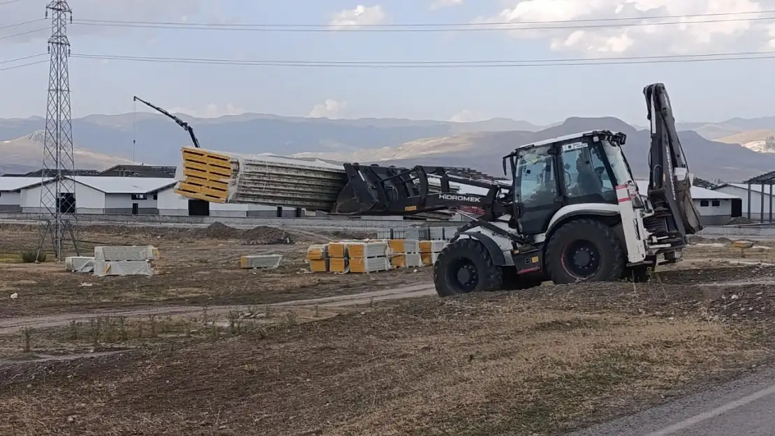 Ağrı'da dev hayvancılık tesisi hızla yükseliyor