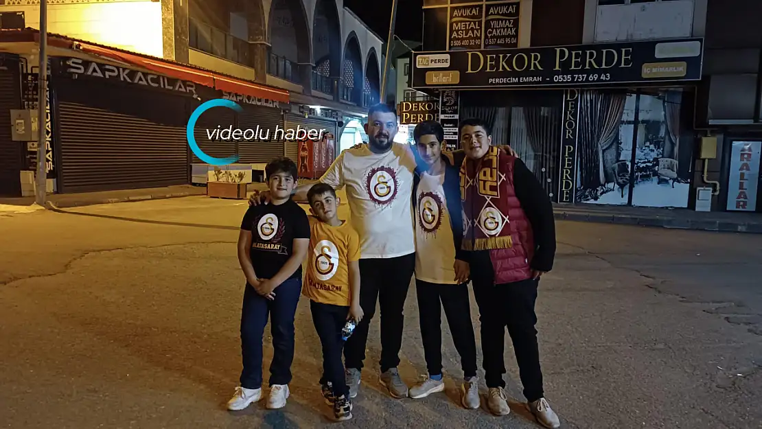 Ağrı'da Galatasaray taraftarları şampiyonluğu konvoylarla kutladı