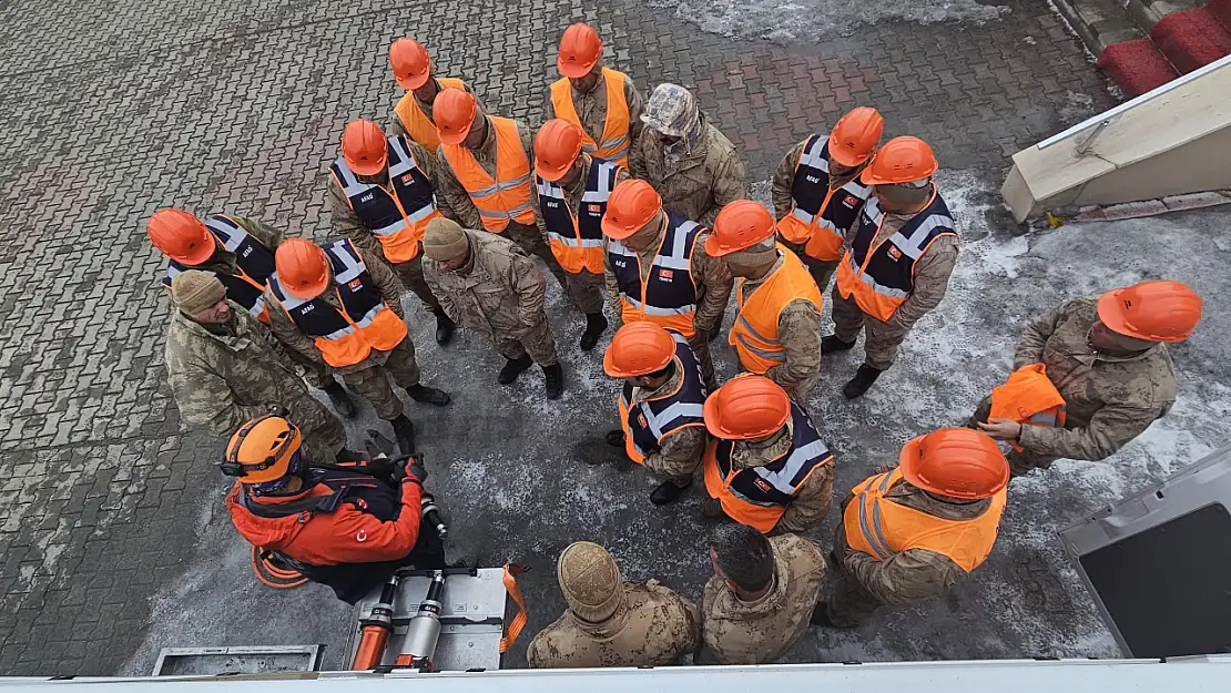 Ağrı'da güvenlik korucuları AFAD eğitimiyle güçleniyor