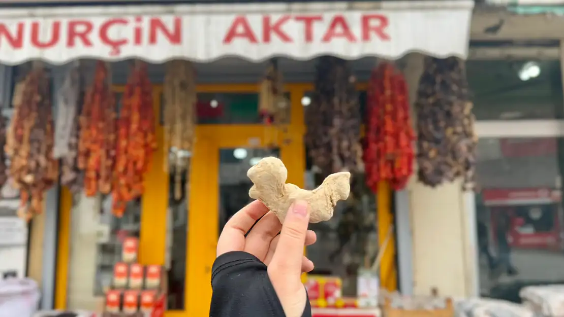 Ağrı'da kış çayları için baharat satışları arttı