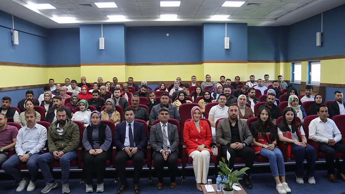 Ağrı'da sağlıklı aile yapısı için eğitim programı düzenlendi