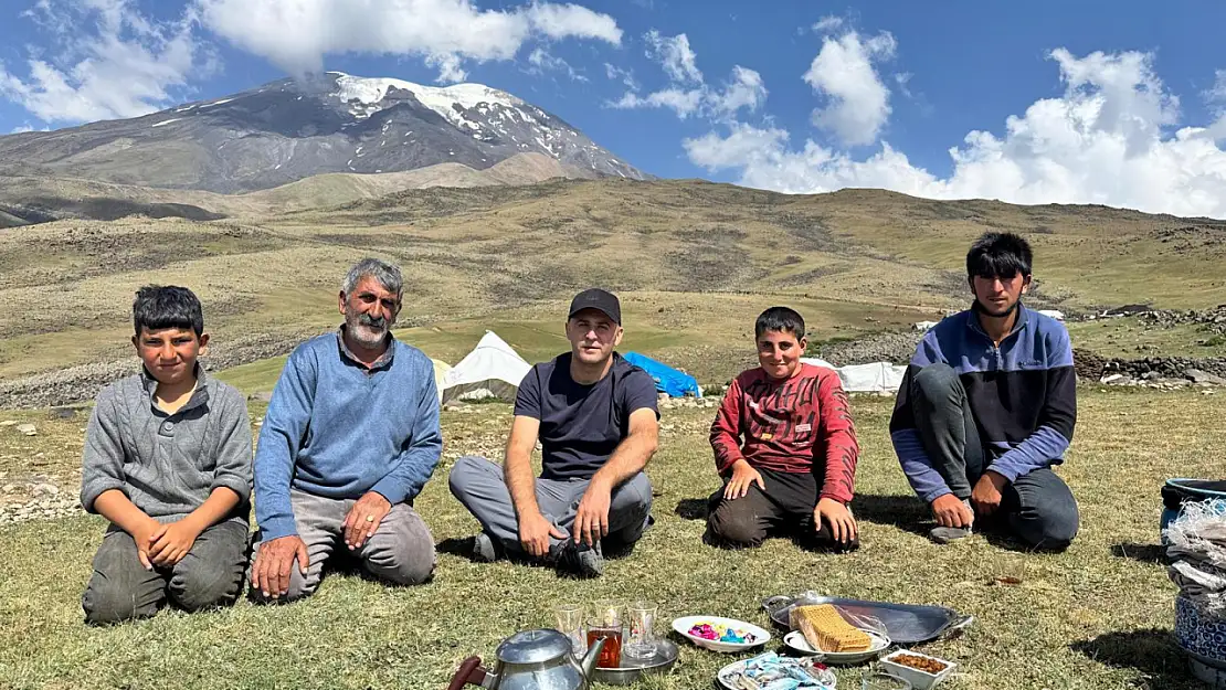 Ağrı Dağı'nda sorunları dinledi