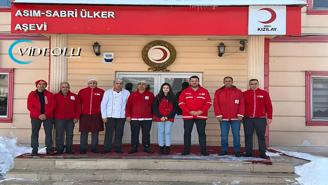 Ağrı Kızılay Aşevi'nde her gün binlerce kişiye iftar yemeği hazırlanıyor