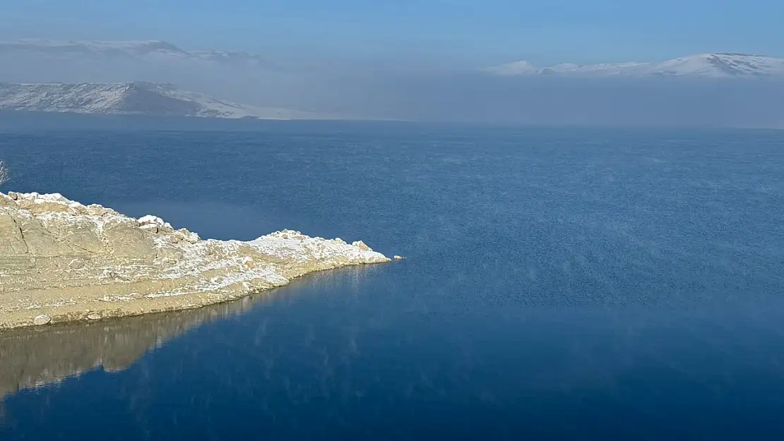 Ağrı Yazıcı Barajı'nda kışın güzelliği