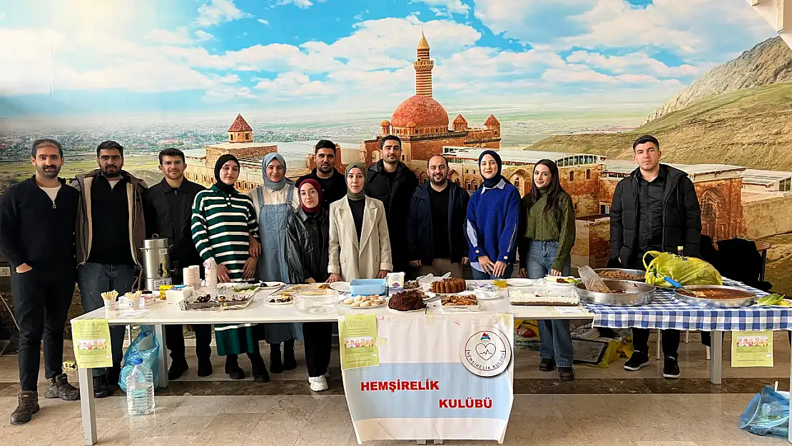 AİÇÜ Hemşirelik Kulübü'nden yeni yılın ilk anlamlı kermesi