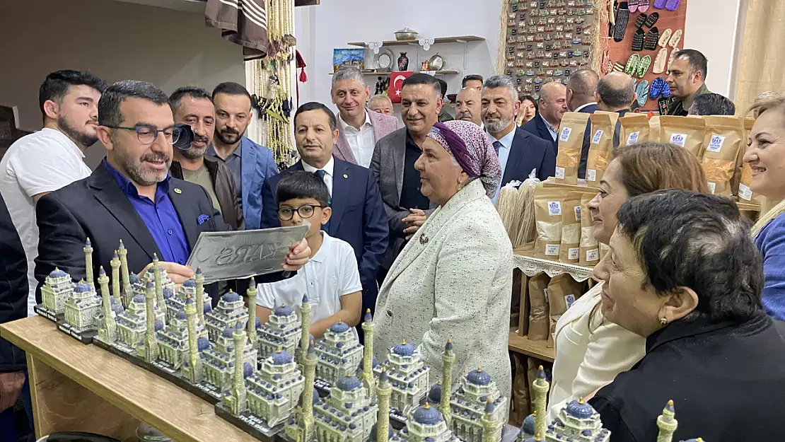 Ak Parti Kars İl Başkanlığı'ndan Kadın Kooperatifine Ziyaret ve Açılış