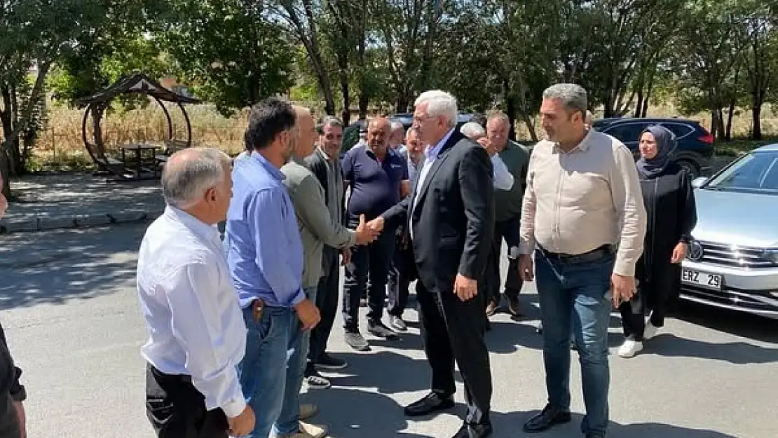AK Parti Kars Teşkilatı Akyaka'da İstişare Toplantısı Gerçekleştirdi