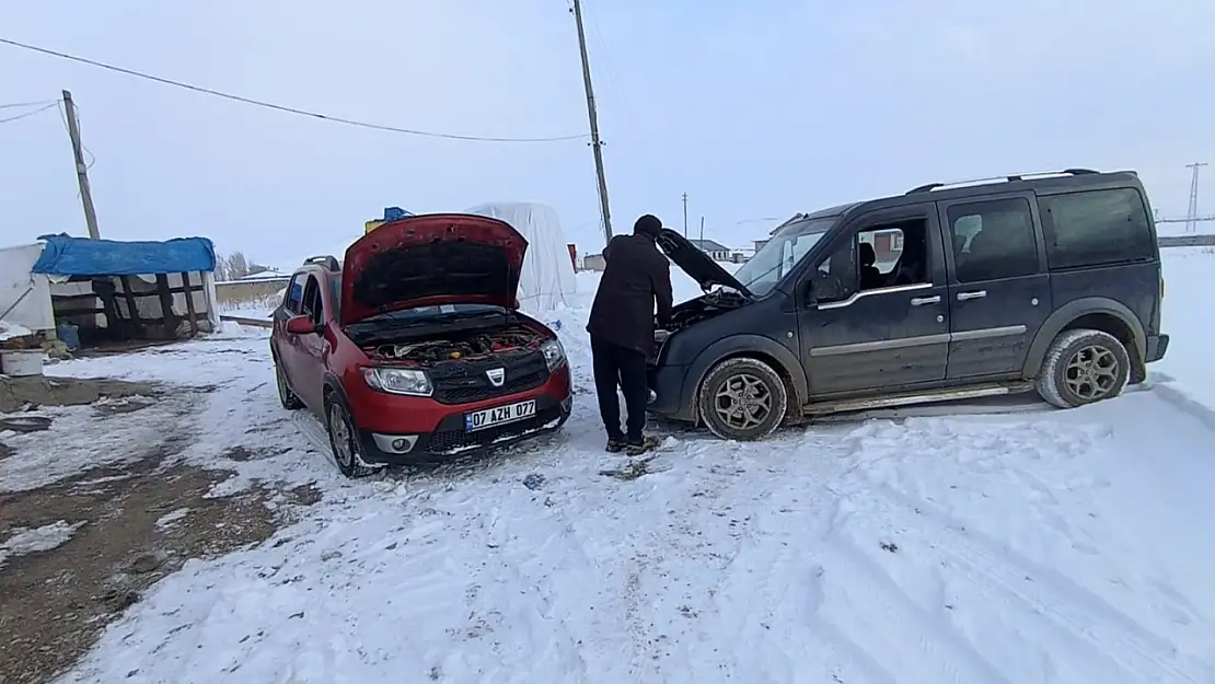 Akyaka'da Sibirya soğukları etkisini gösterdi