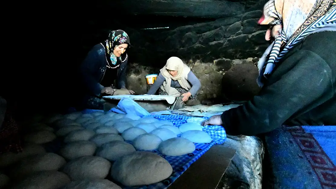 Asırlık tandır geleneği ramazan ayında da yaşatılıyor