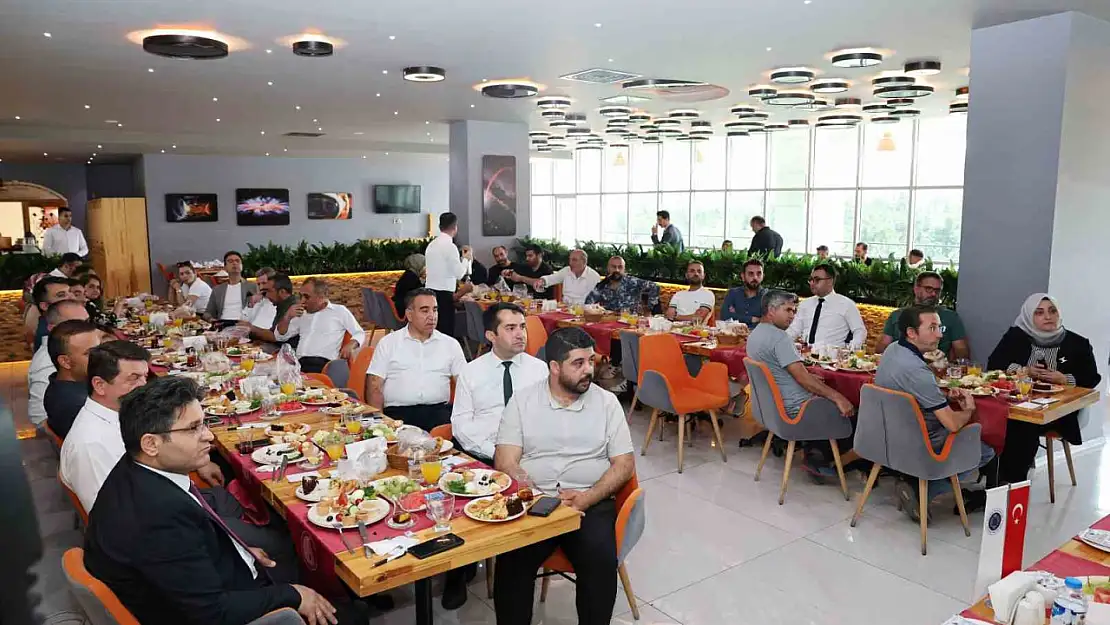Atatürk Üniversitesi, 2025 YKS başarılı öğrencilerine prestijli burs programı sunacak