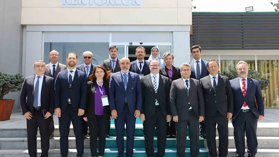 Atatürk Üniversitesi'nden YÖKAK ile başarılı akreditasyon süreci tamamlandı