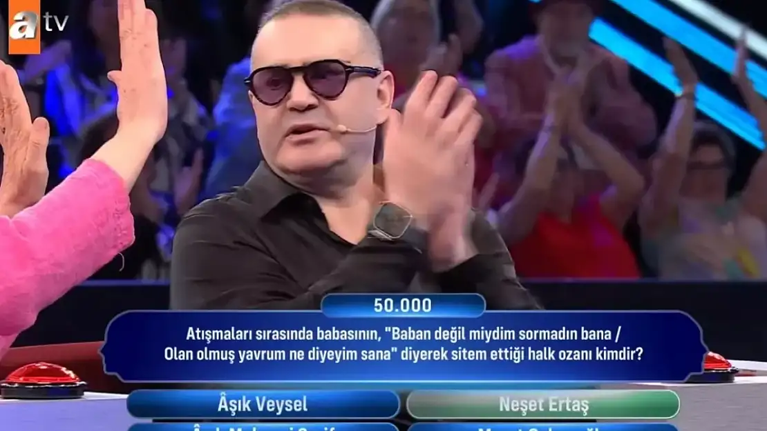 Atışmaları sırasında babasının, 'Baban değil miydim sormadın bana / Olan olmuş yavrum ne diyeyim sana' diyerek sitem ettiği halk ozanı kimdir?
