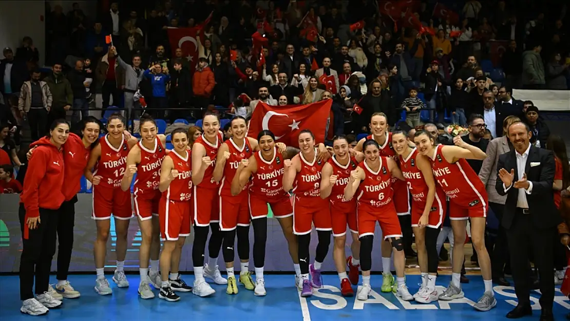 Ay-Yıldızlılar Avrupa Şampiyonası'na namağlup gidiyor