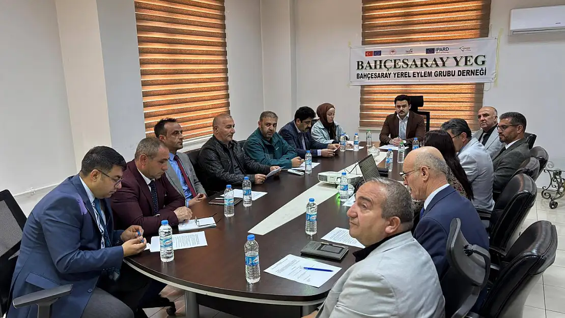 Bahçesaray Belediyesi'nden İlçe Sorunlarına Çözüm Toplantısı