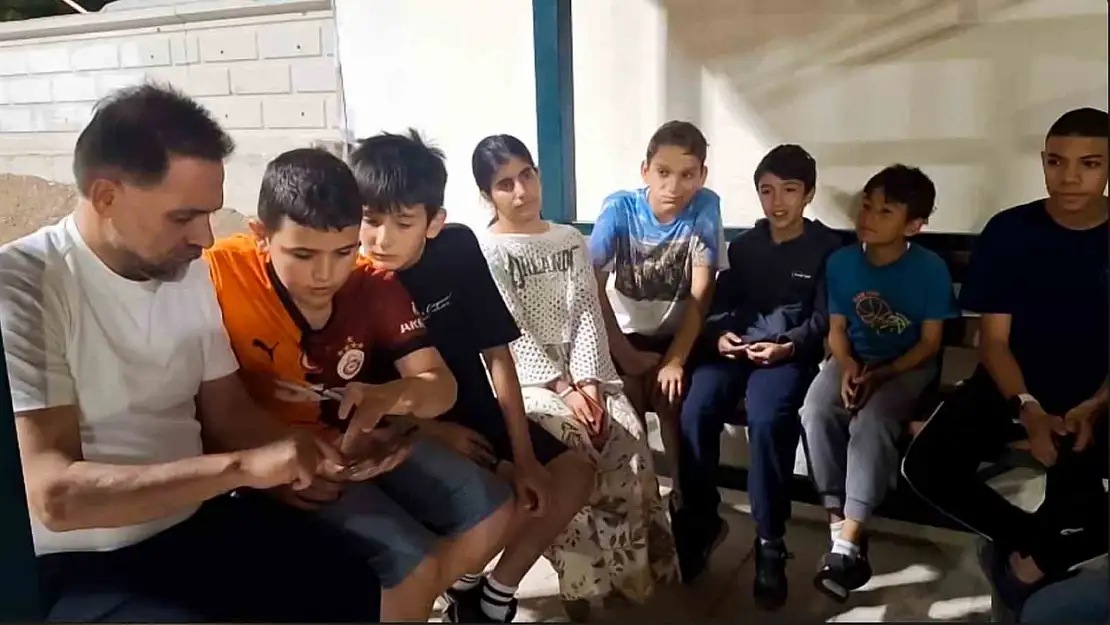 Başkan Uçar, gençlerin taleplerine duyarlı: Yenilenen park için yeniden dizayn sözü verdi