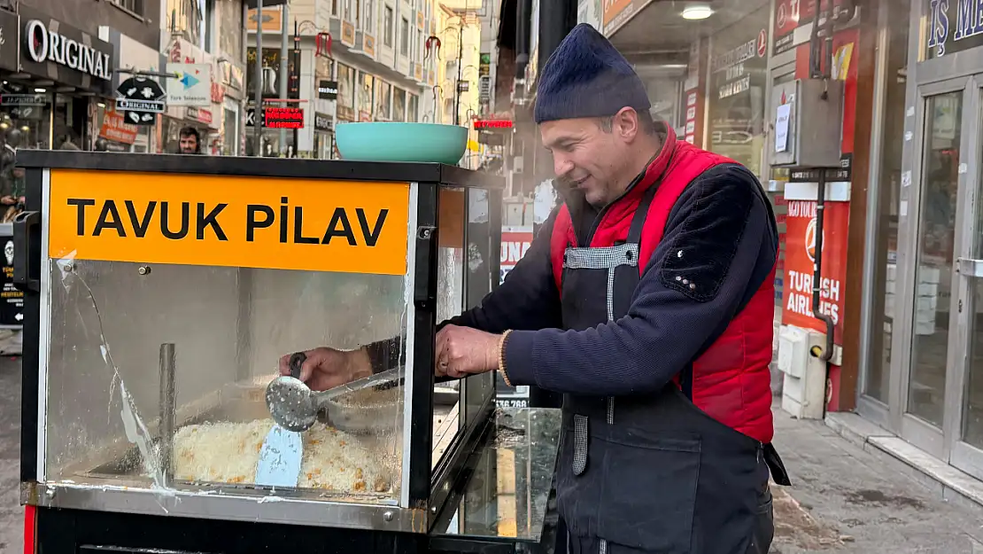 Basmati pirinci ile yapılan pilav Ağrı'da ilgi görüyor