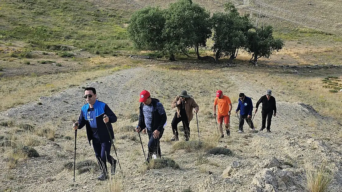 Bazid Dağcılık Grubu bu hafta Tepebağ'da yürüdü