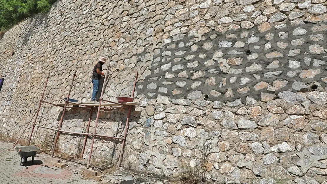 Bitlis Belediyesi'nden Estetik Dokunuş