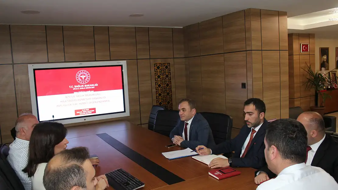 Bitlis İl Sağlık Müdürlüğünde Haftalık Değerlendirme Toplantısı Gerçekleştirildi