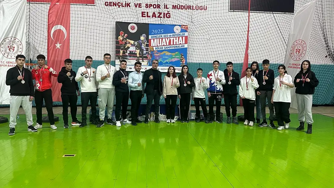 Bitlis Muay thai takımı bölge şampiyonu oldu