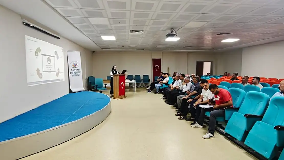 Bitlis'te '2025 Aile Yılı'na özel eğitimle aile ilişkileri güçlendiriliyor