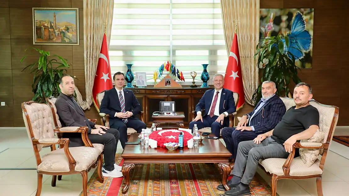 Bitlis'te İşbirliği Zirvesi: Sosyal ve Kültürel Projelere Vali Desteği