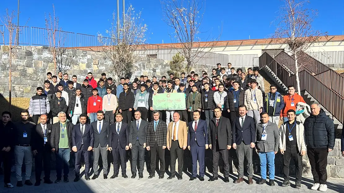 Bitlis'te 'Maziden Atiye Ahlat' öğrenci programı başladı