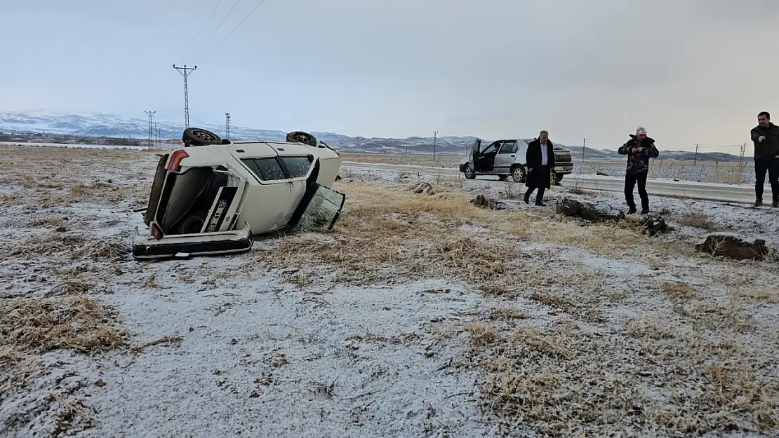 Bitlis'te otomobil şarampole yuvarlandı: 5 yaralı