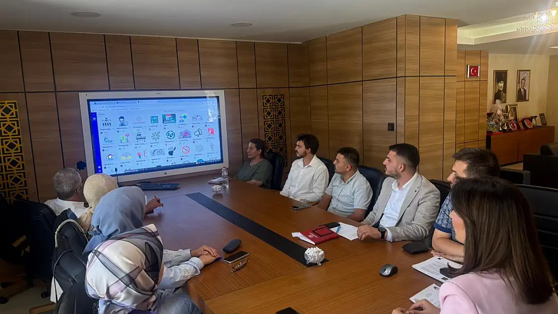 Bitlis'te Sağlık Verimliliği İçin Kritik Toplantı Gerçekleştirildi