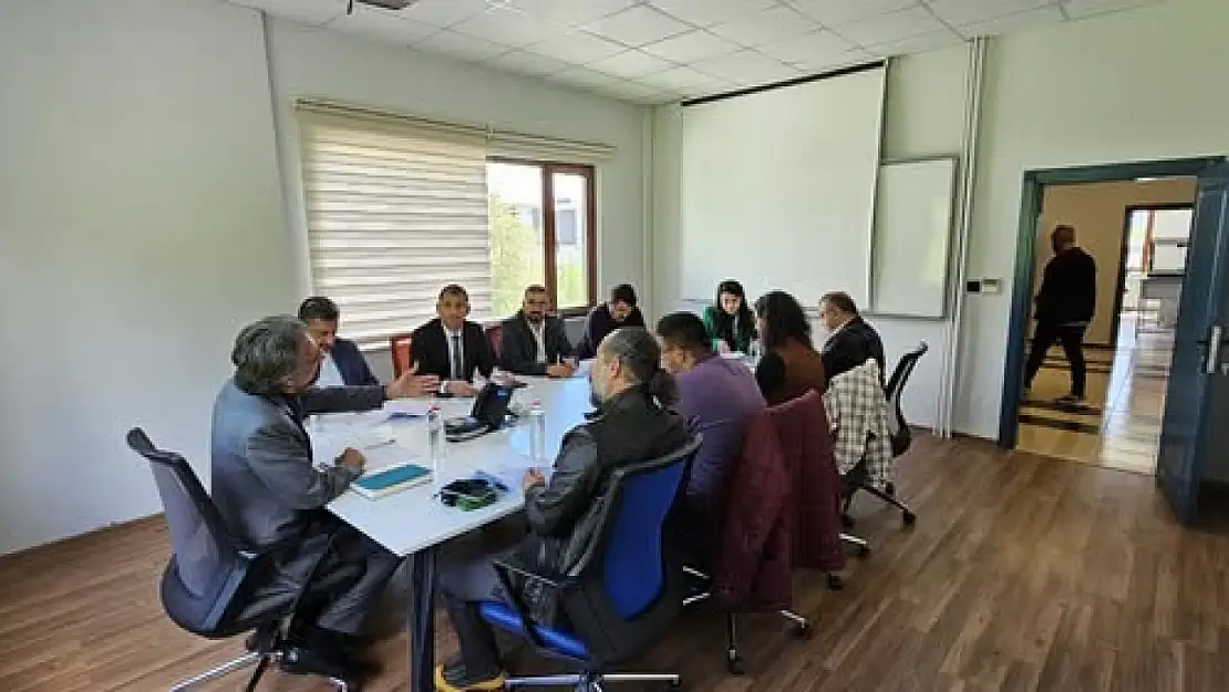Bitlis Teknoloji Geliştirme Merkezi İcra Kurulu, Yeni Üyeleriyle İlk Toplantısını Gerçekleştirdi