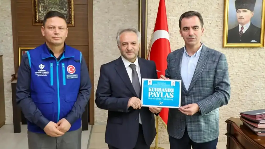 Bitlis Valisi Ahmet Karakaya'dan 2025 Yılı Vekâlet Yoluyla Kurban Bağışı