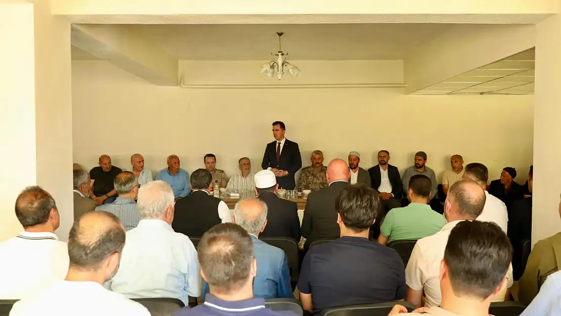 Bitlis Valisi Ahmet Karakaya'dan Trafik Kazasında Hayatını Kaybeden Vatandaşların Ailelerine Taziye Ziyareti