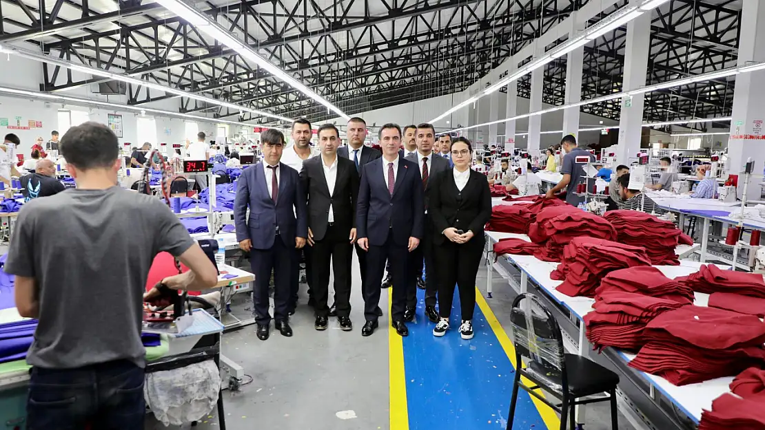 Bitlis Valisi Karakaya, Bitlis'te sanayicilere destek için fabrikaları ziyaret etti
