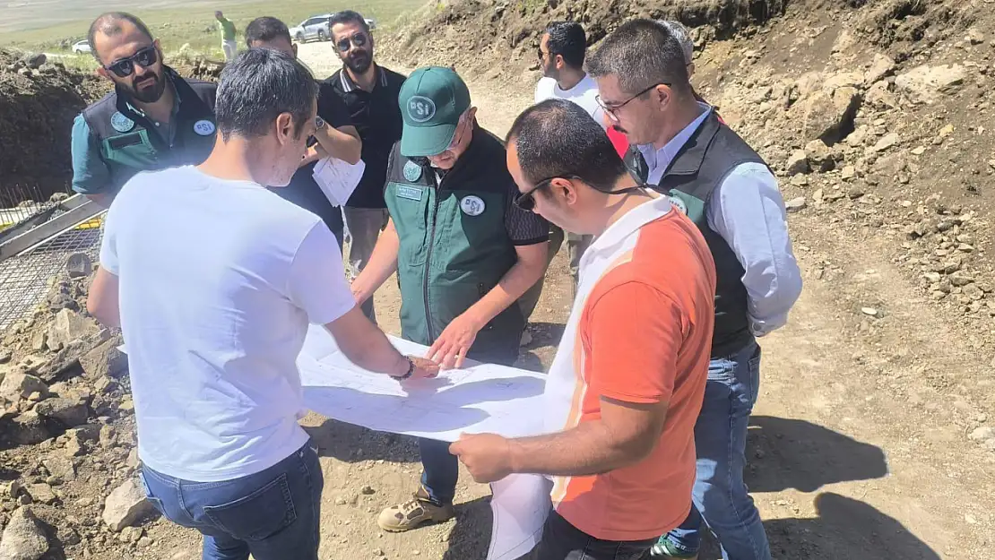 Bölge Müdürü Serdar Kotan, Kars İl Sınırlarındaki Sulama Çalışmalarını Yerinde İnceledi