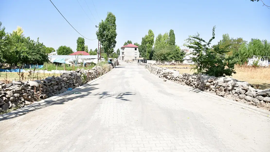 Bulanık Belediyesi'nden Şehitlik Mahallesi'nde kapsamlı altyapı çalışmaları