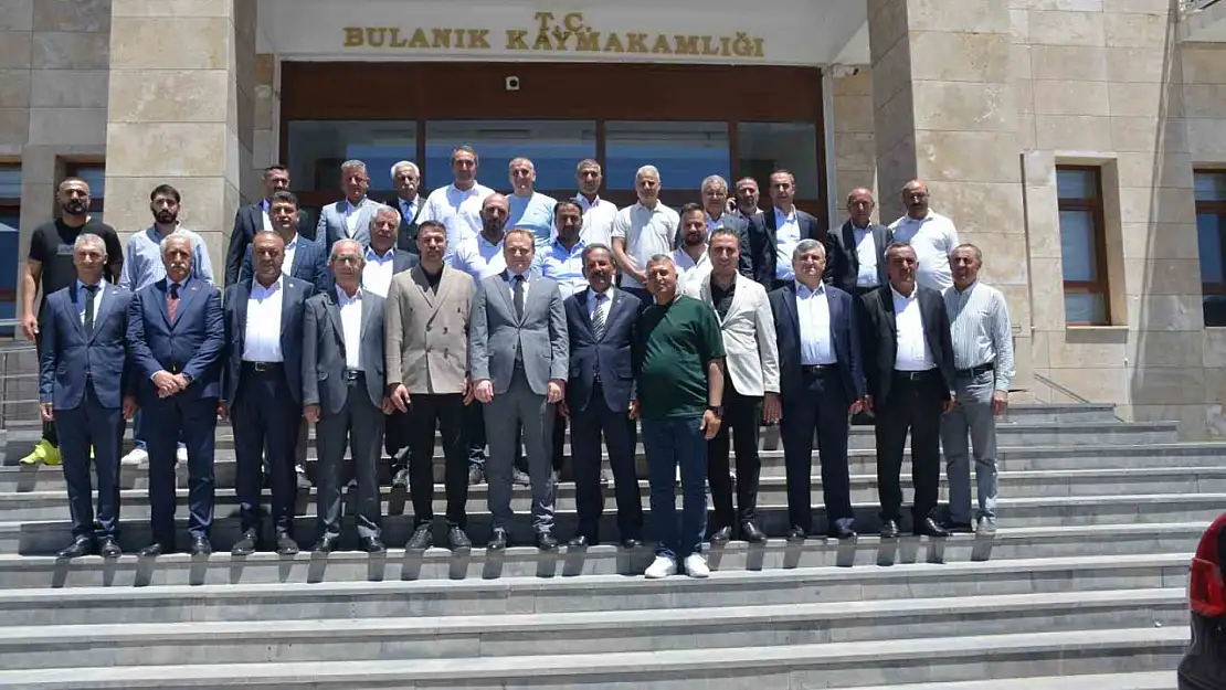 Bulanık Kopspor'un yeni sezon planları için destek toplantısı düzenlendi