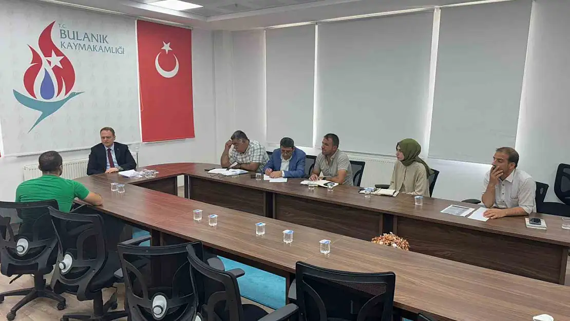 Bulanık'ta Vatandaşlarla Buluşan 'Halk Günü' Toplantısı Gerçekleşti